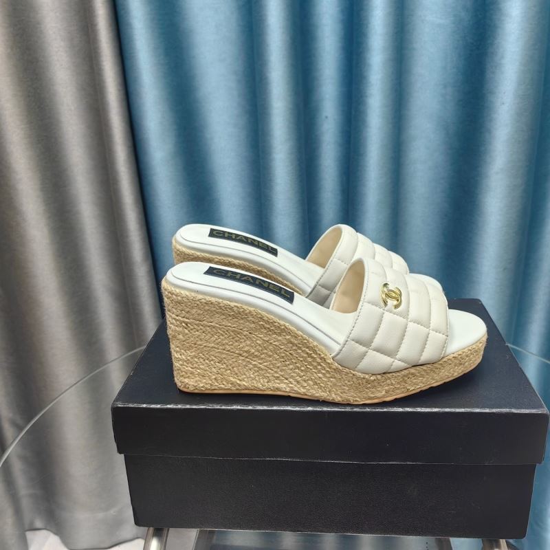 Ch*el slippers